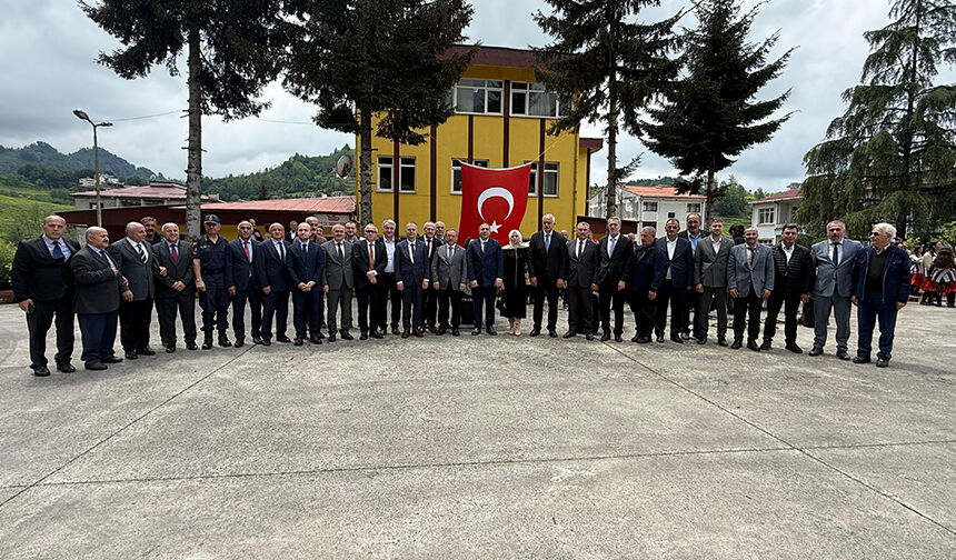 Hayrat’ta 1. çay hasadı festivali çoşkuyla kutlandı