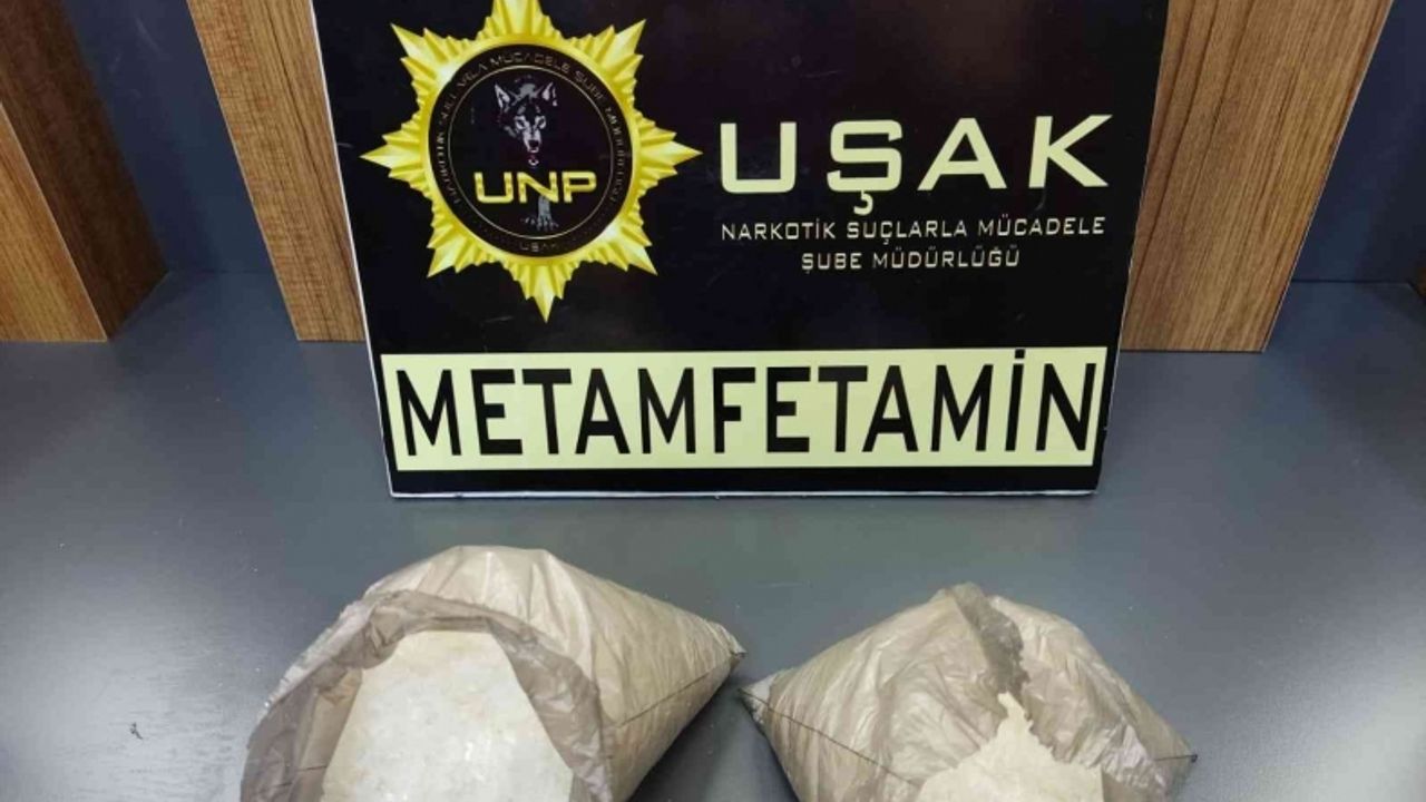 Uşakta narkotik ekipleri 500 bin TL değerinde uyuşturucu ele geçirdi