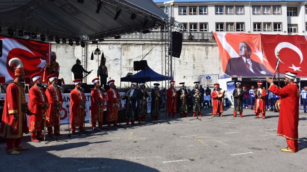 Gümüşhane'de, Uluslararası Kuşburnu-Pestil Kültür ve Turizm Festivali devam ediyor