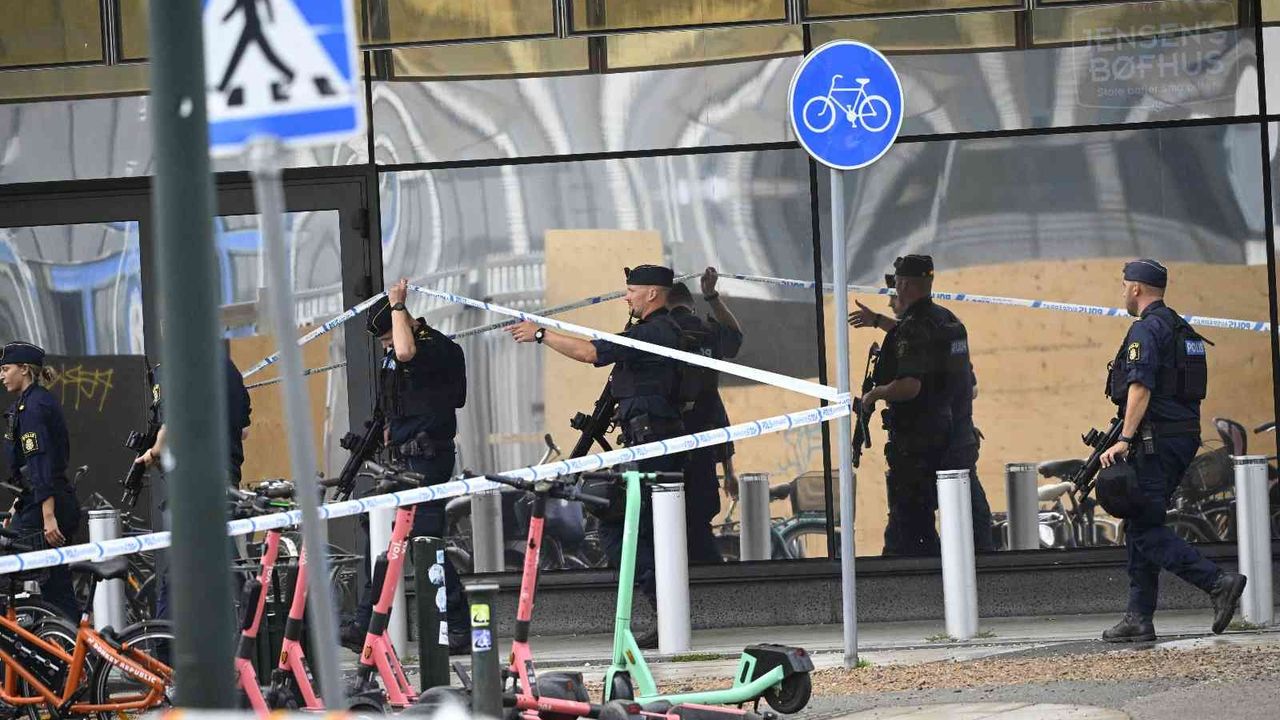 İsveç’te alışveriş merkezine silahlı saldırı: 1 ölü, 1 yaralı