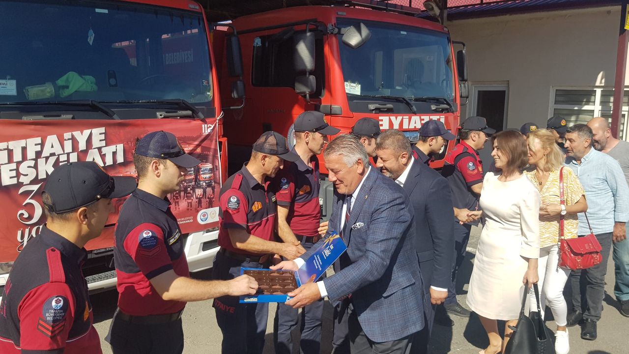 Trabzon Milletvekili Hüseyin Örs, Büyükşehir Belediyesi İtfaiye Daire Başkanlığını ziyaret etti!