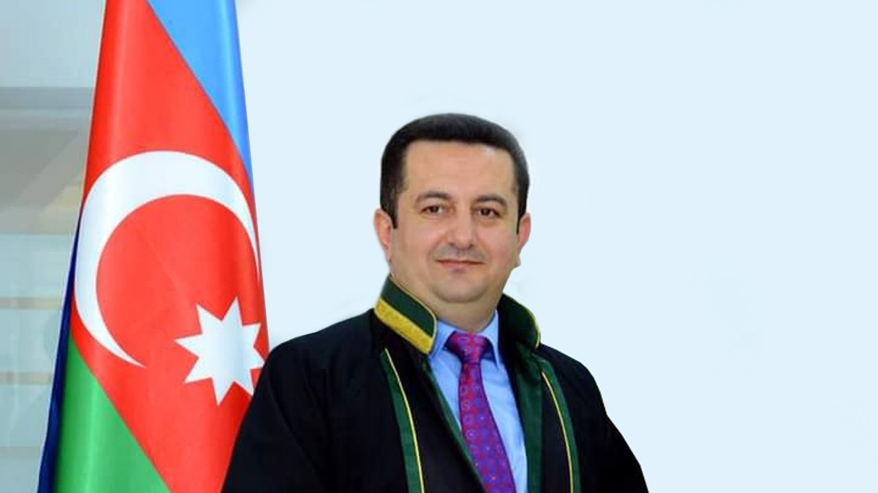 Azerbaycan'da avukatlık mesleğine ilgi artıyor
