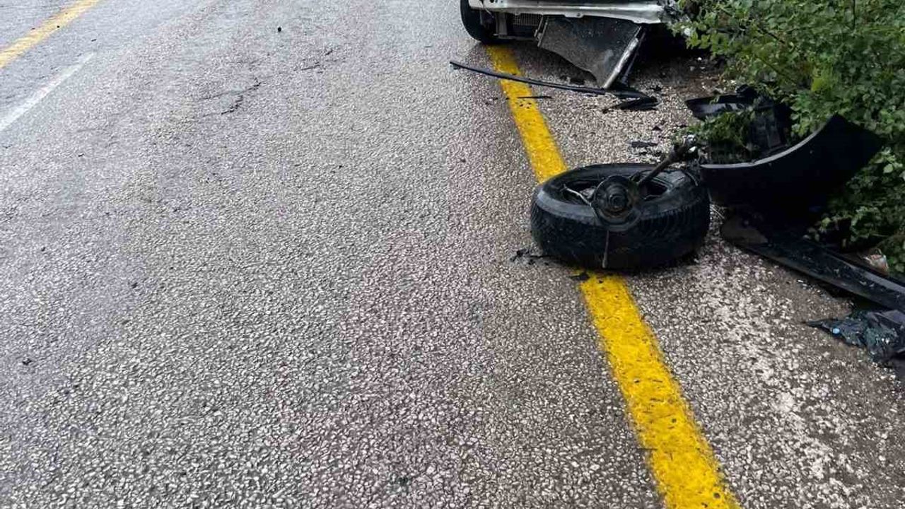 Seydikemer’de trafik kazasında 2 kişi yaralandı
