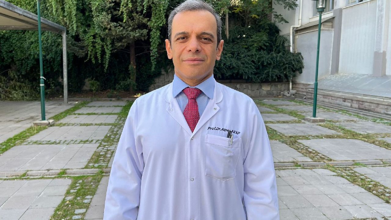 Prof. Dr. Alpay Azap: Mevcut aşılar Eris’i durdurmaz!