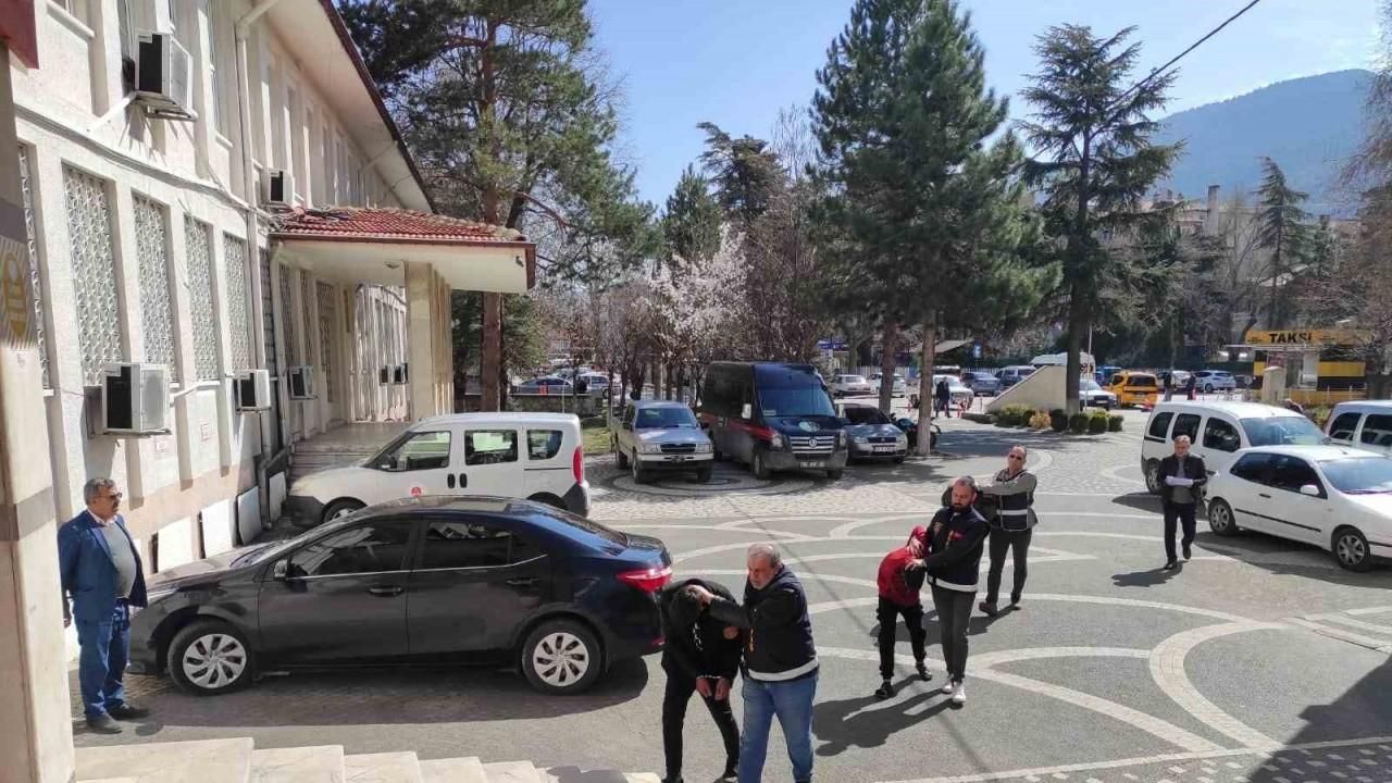 Motosiklet çalan 3 kişi tutuklandı