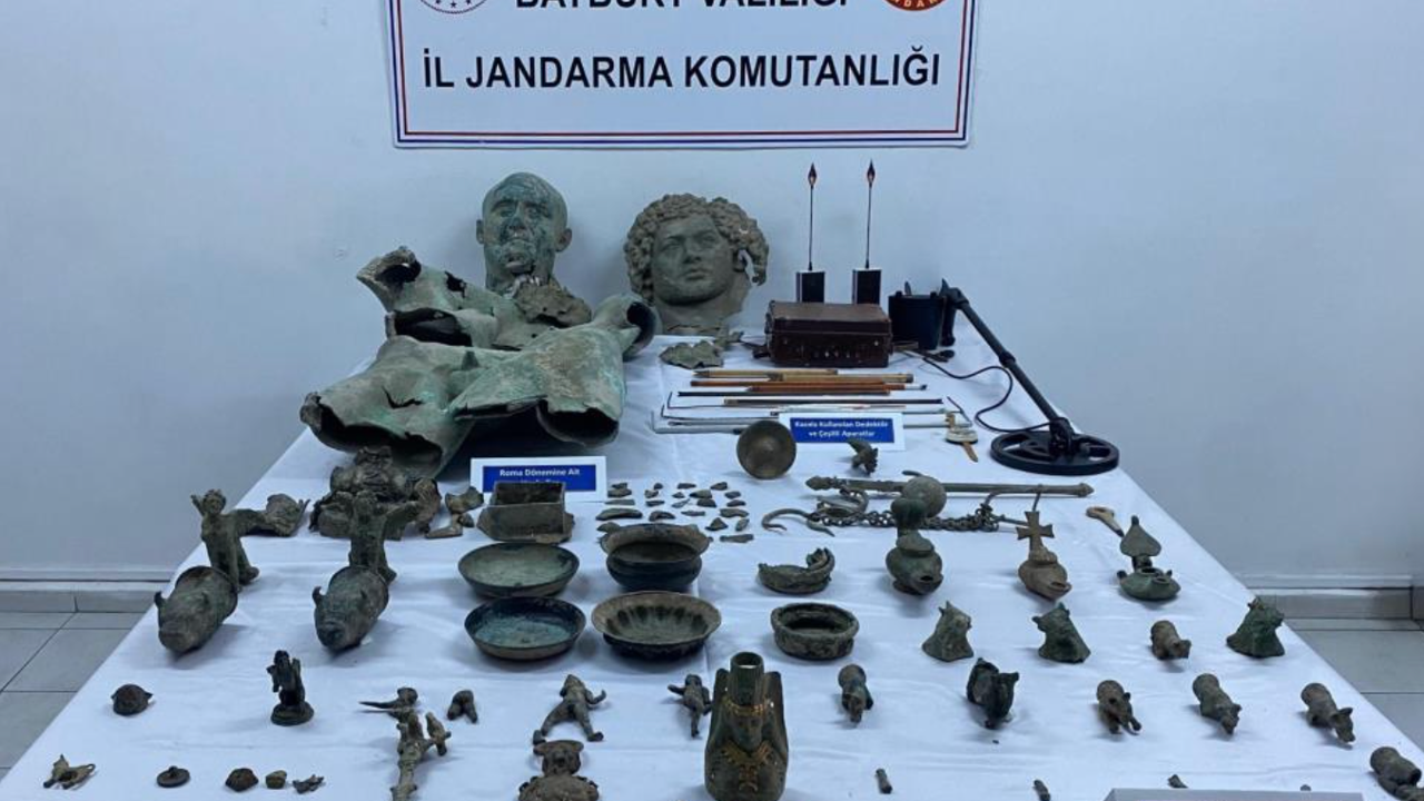 Orta Çağ, Demir Çağı ve Roma Dönemi'ne ait 156 tarihi eser ele geçirildi