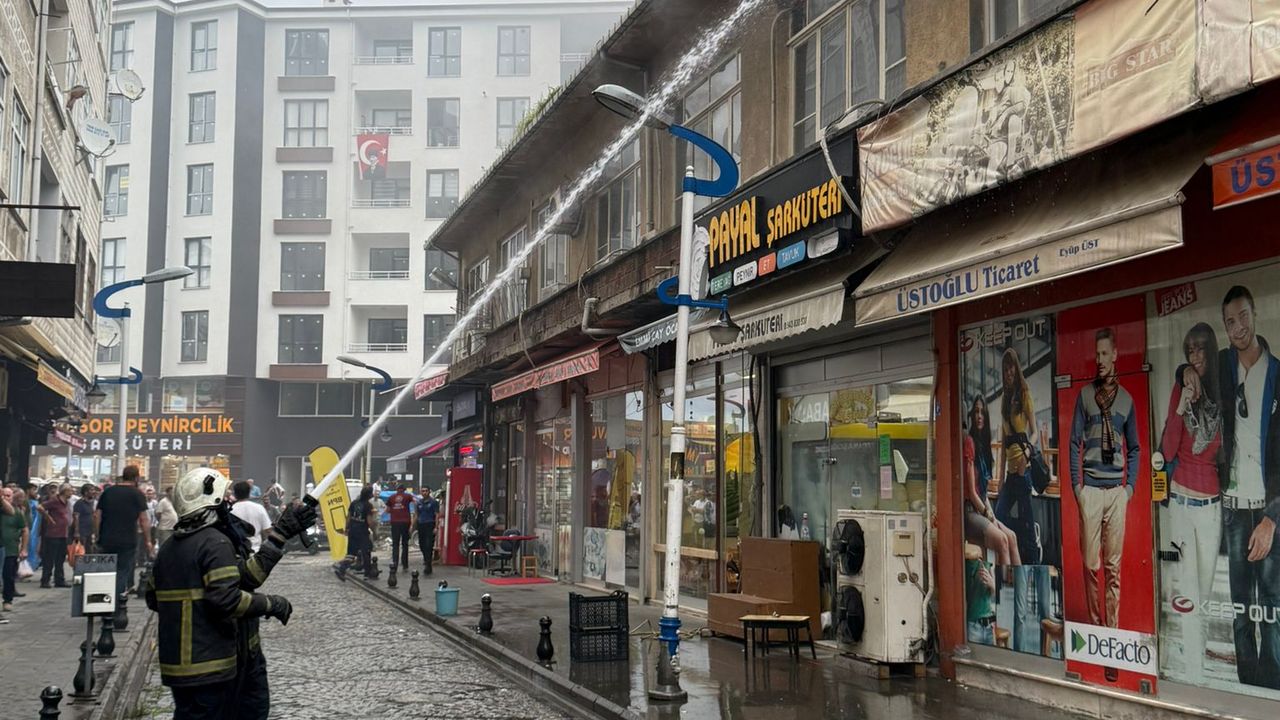 Depoda çıkan yangın söndürüldü!