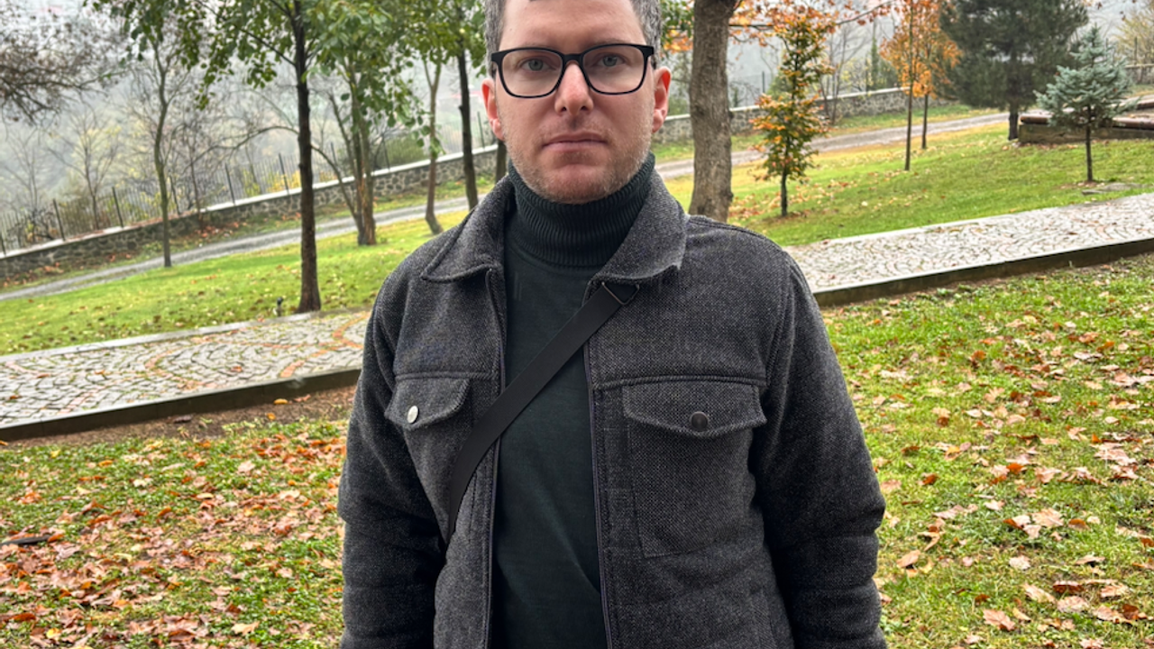 22 depremden 18’ini bildi... Özat'tan önemli açıklamalar