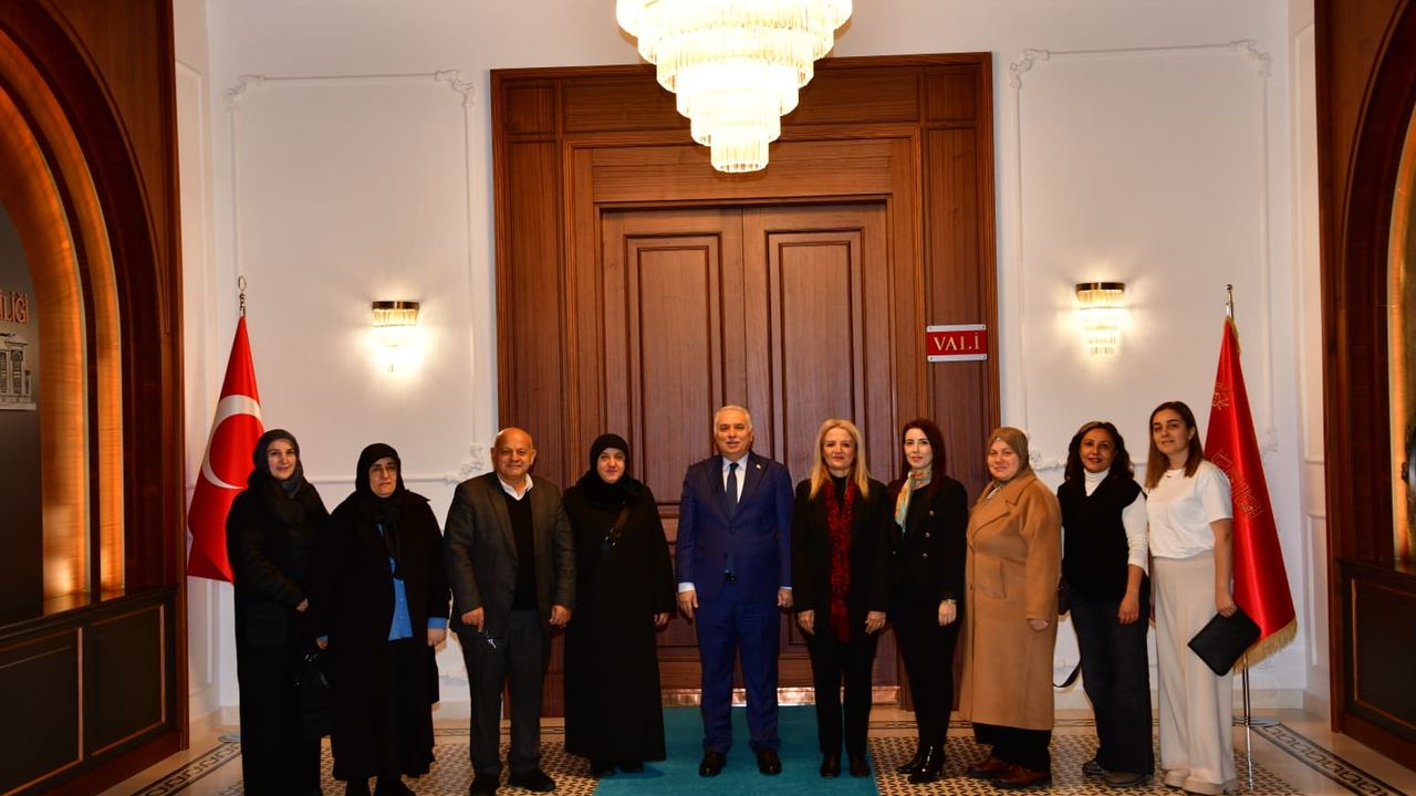 Vali Yıldırım Lösemi ve Engelli Gönüllüleri Derneğini kabul etti