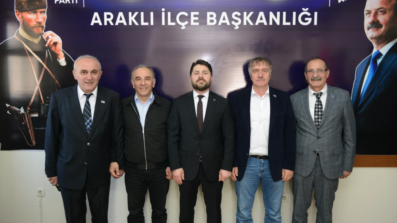 Anahtar Parti teşkilatlanmasını güçlendiriyor