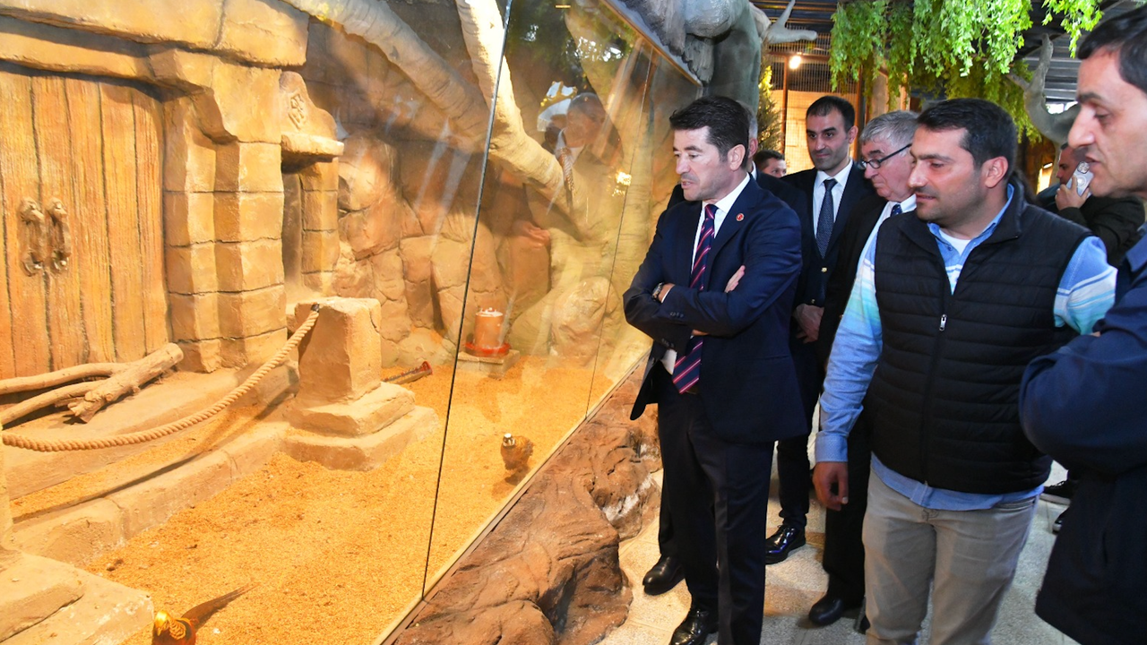 Ortahisar Belediyesi Kuş Parkı’nı yeniden ziyarete açtı