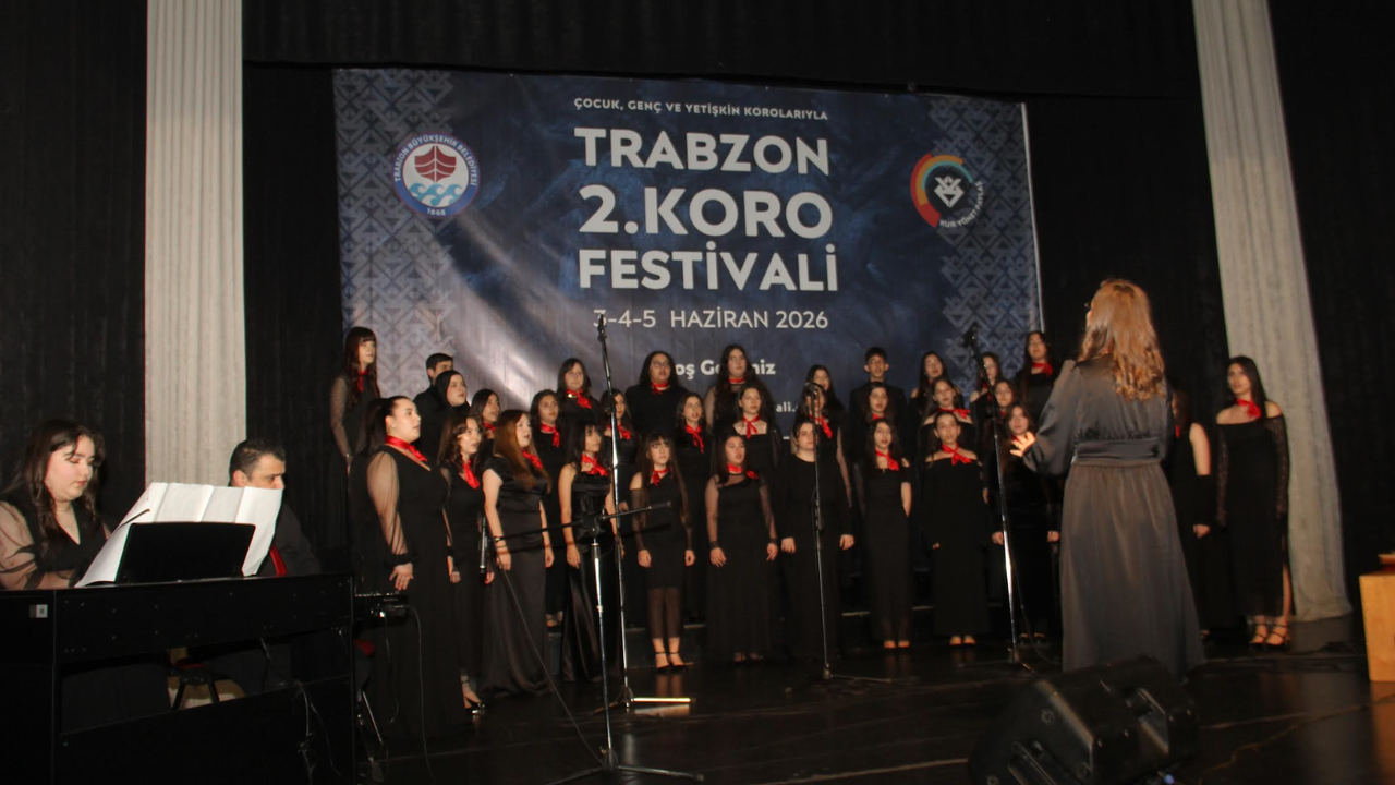 Korolar Festivaline Akçaabat Güzel Sanatlar Lisesi
