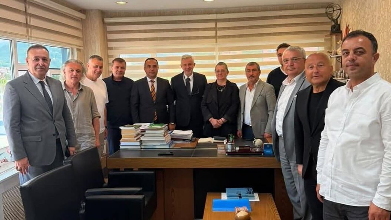 Fındık sektörü Trabzon'da buluştu. Gündemde hem vefa, hem de