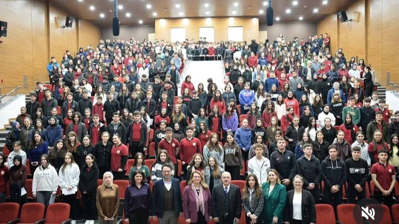 "Şaka mı sandın?" Trabzon'da 140 lisede öğrencilerle buluşacak