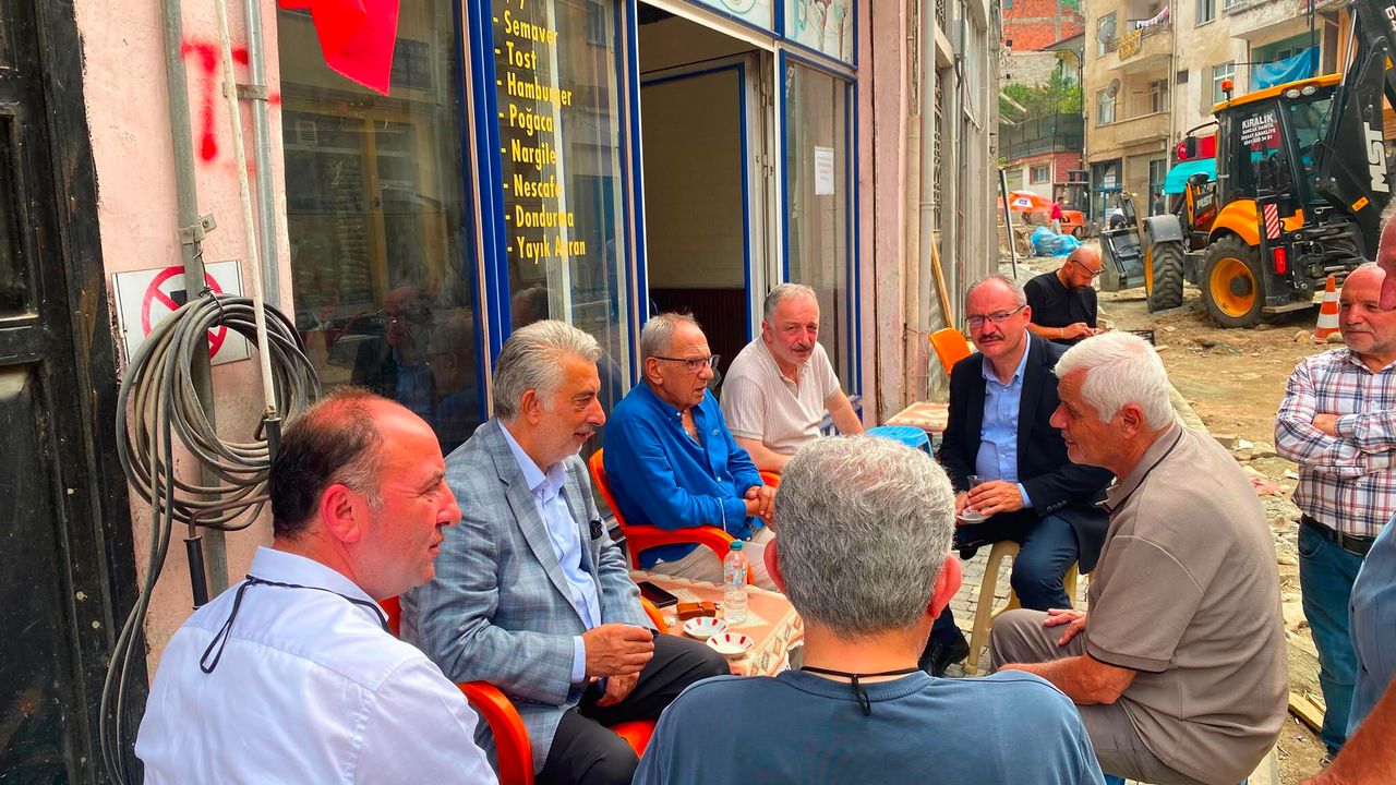 AK Parti Trabzon Milletvekili Vehbi Koç ilçe programlarına devam ediyor