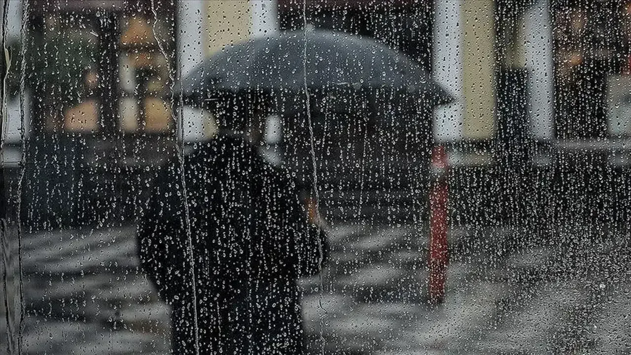 Trabzon’da öğle saatlerine dikkat! Sağanak ve gök gürültüsü bekleniyor
