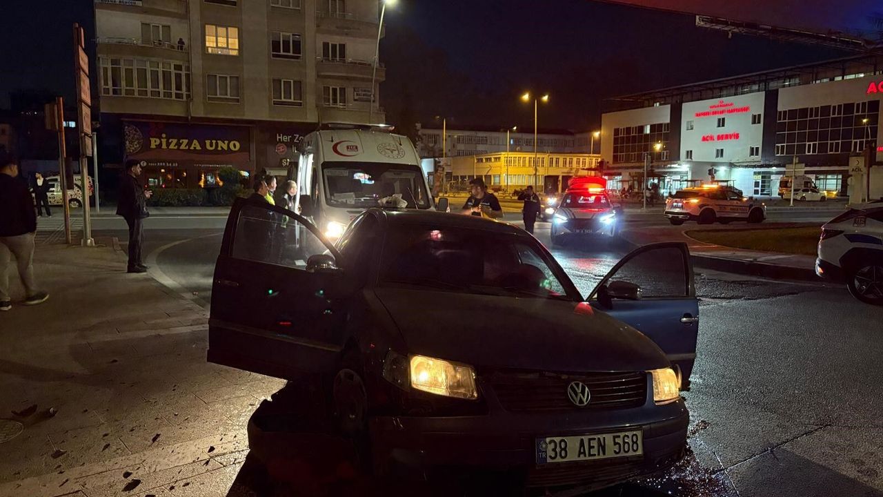 ‘Dur’ ihtarına uymayarak gözden kaybolan sürücü kaza yapmış halde yakalandı: 2 yaralı