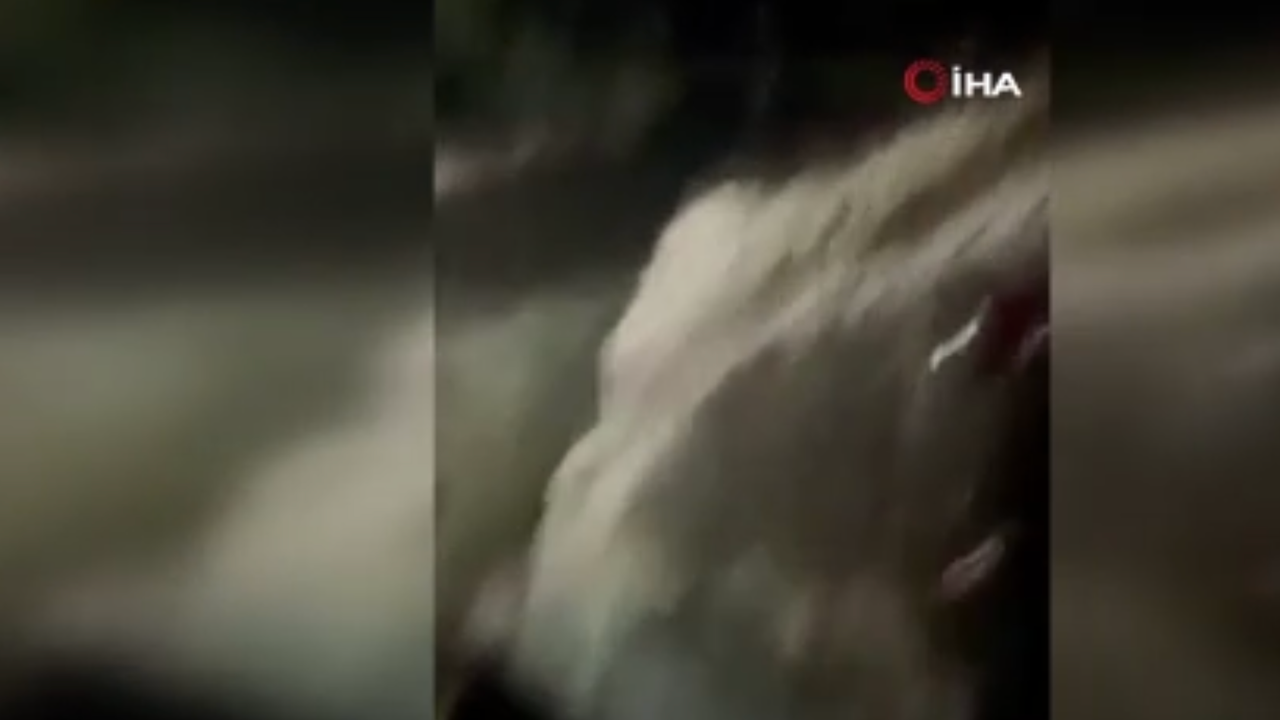 Elazığ'da su boru hattı kazısında göçük: 1 işçi hayatını kaybetti
