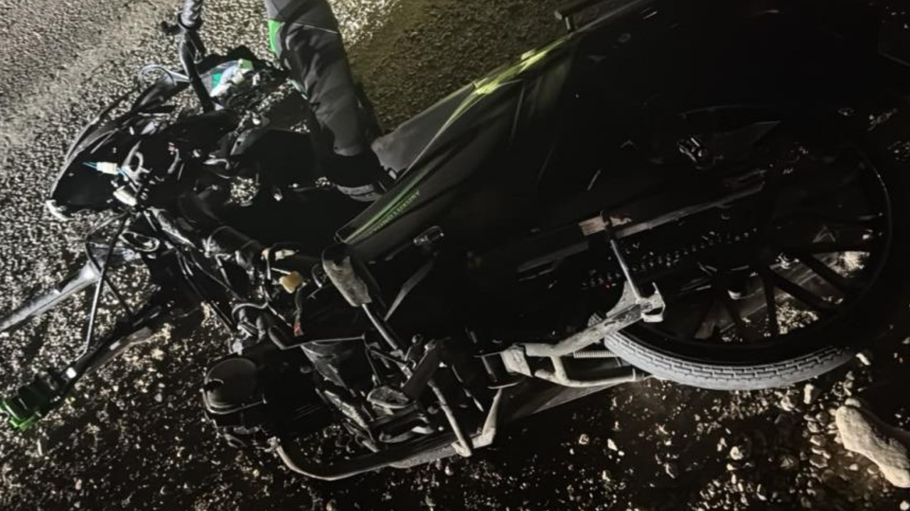Motosikletin tekeri koptu, hayatını kaybetti