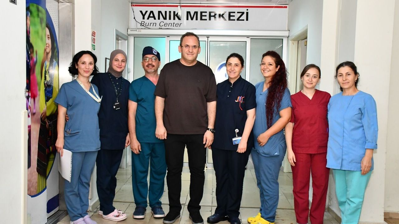 KTÜ Farabi Hastanesi Yanık Merkezi’nden Ailelere Uyarı: Ev İçi Yanıklara Dikkat!