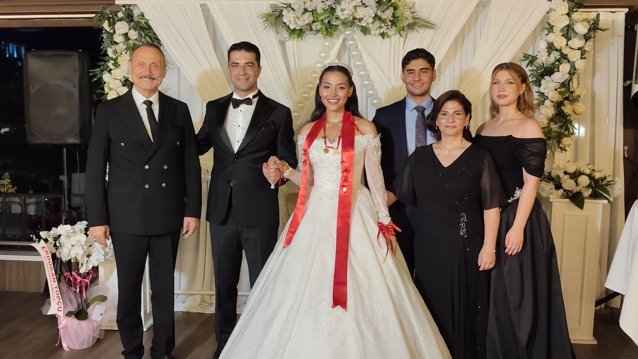 TRT ailesinde mutlu gün! Yaren Turgut ile Tutuş Fidan dünyaevine girdi