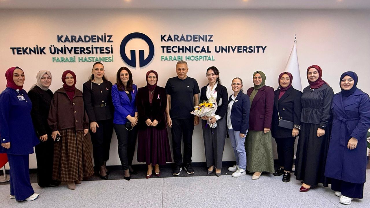 AK Parti Trabzon Kadın Kolları'ndan meme kanseri farkındalığı ziyareti