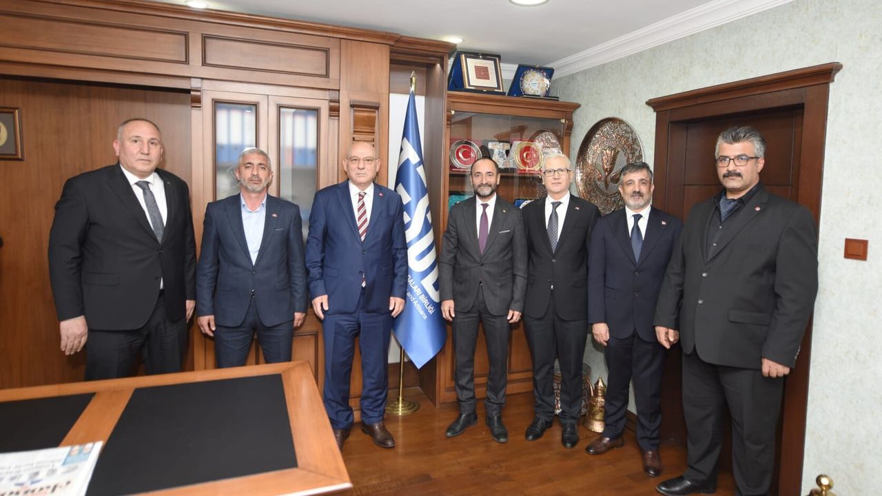 MHP'den TESOB Başkanı Metin Kara’ya tebrik ziyareti