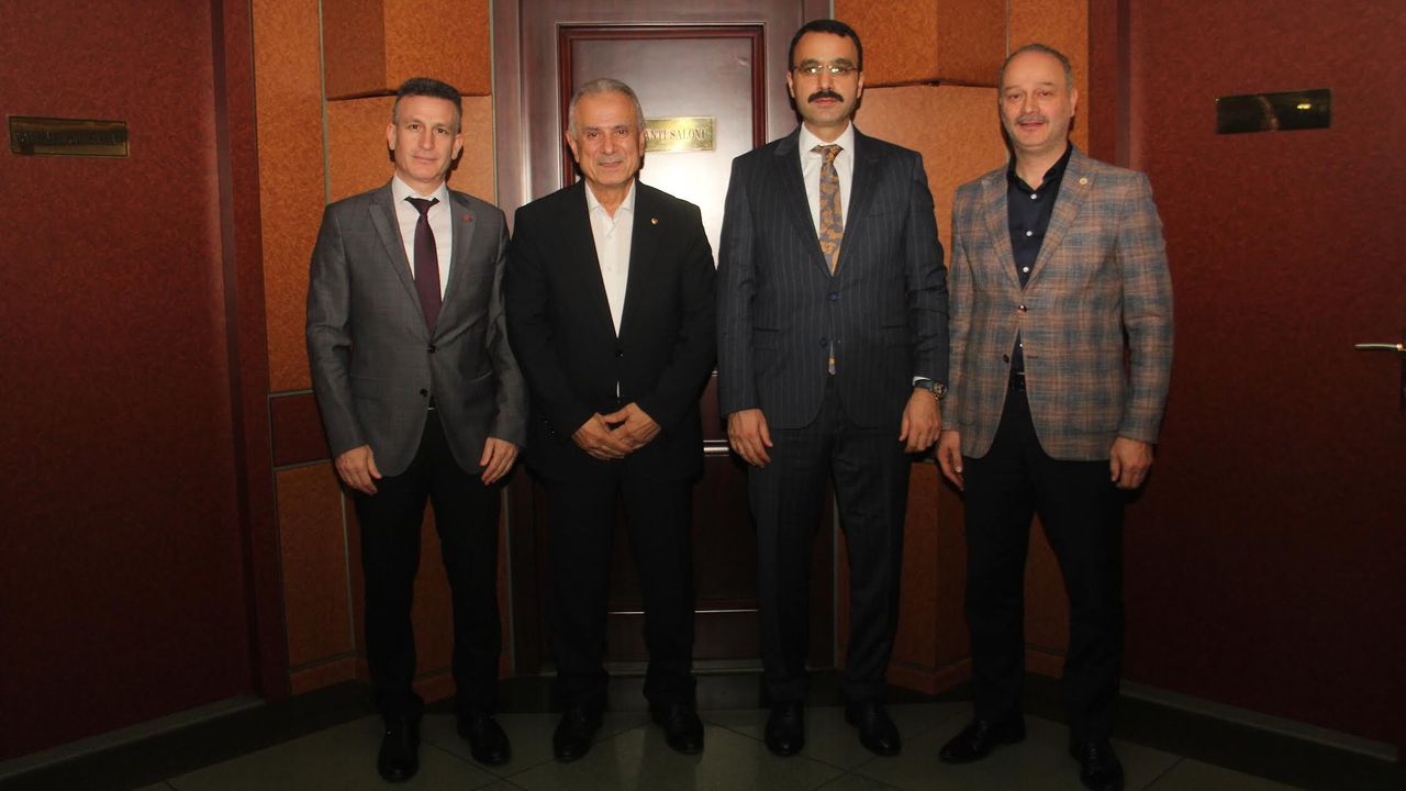 Defterdar Yaşar ve SGK İl Müdürü Akbay’dan TTB’ye ziyaret
