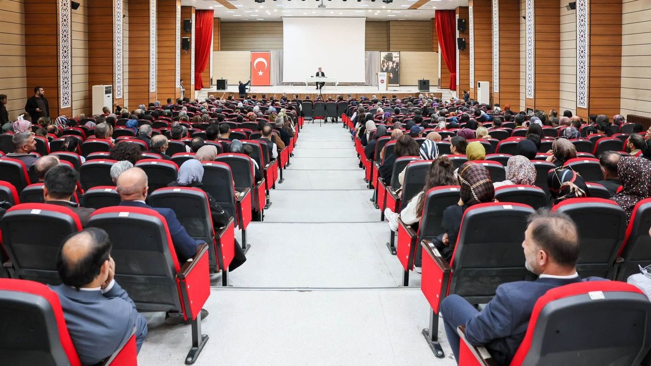 Okul güvenliği toplantısı düzenlendi