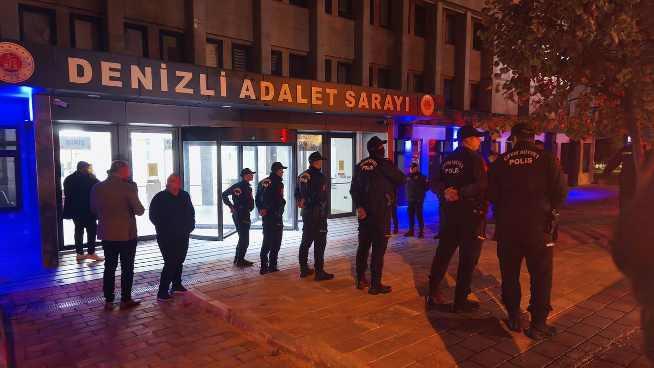 Merkezefendi Belediyesi operasyonunda 5 kişi tutuklandı