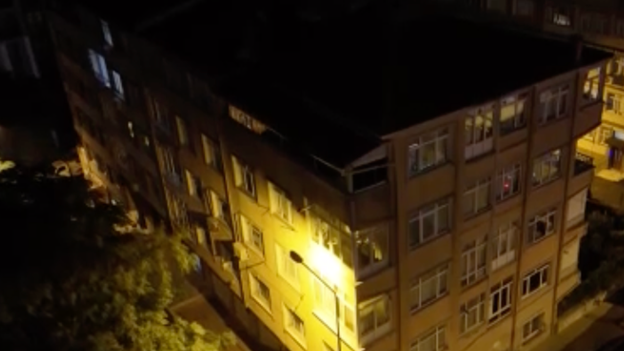 5 katlı riskli bina tahliye edilerek mühürlendi