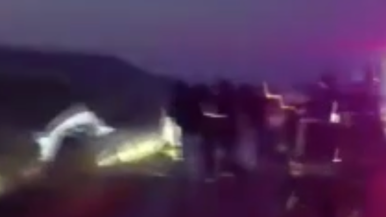 Ankara'da otomobiller kafa kafaya çarpıştı: 3 ölü, 4 yaralı