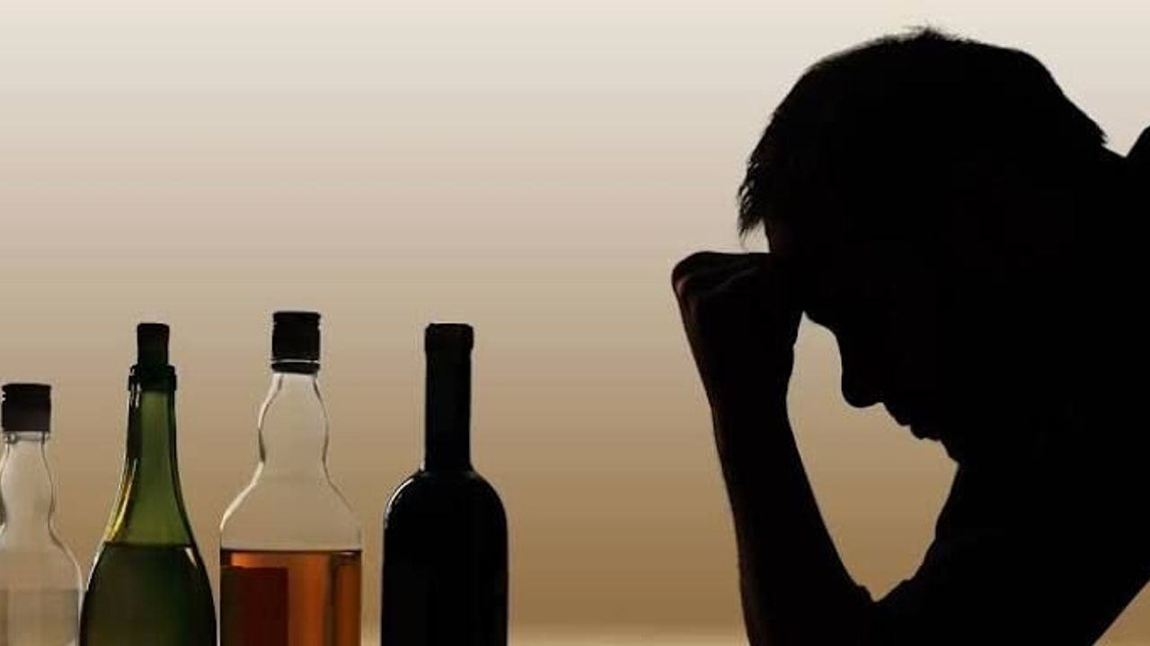 Alkol bağımlılığında tedavinin yanı sıra bırakmayı sürdürmek önem taşıyor