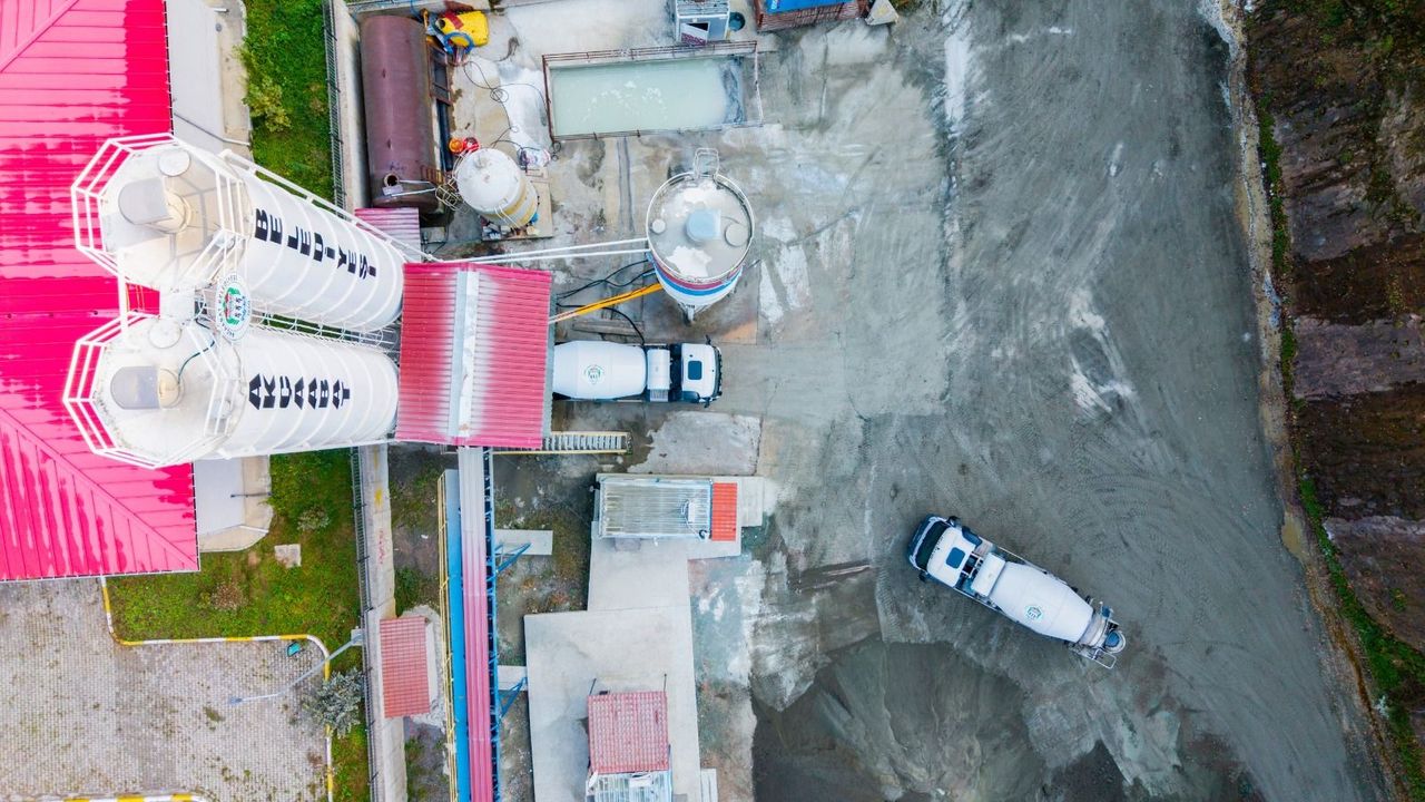 Ak&ccedil;aabat'ta 10 ayda 21,5 kilometre yol! Hedef b&uuml;y&uuml;d&uuml;...