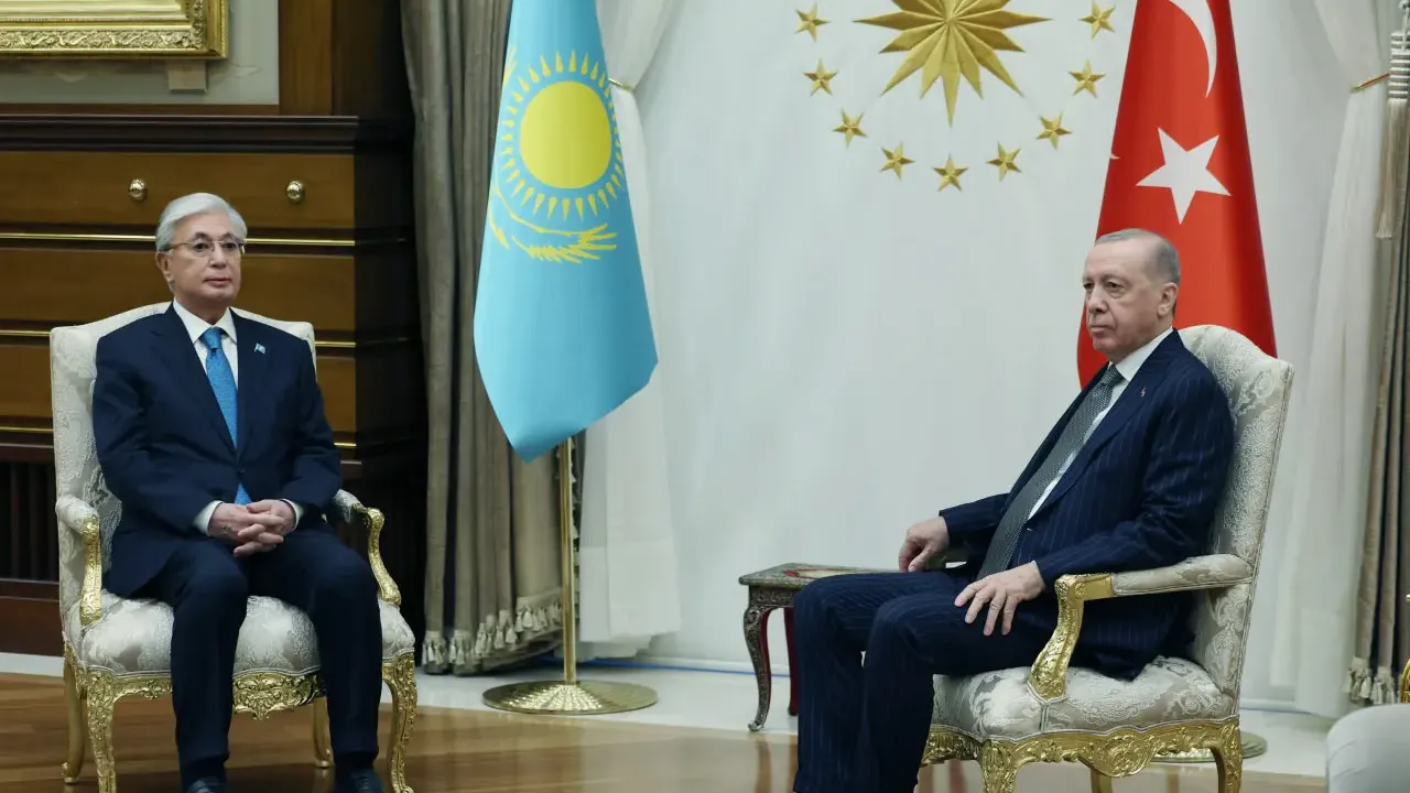 Tokayev’den Türk şirketlerine çağrı: Her türlü desteğe hazırız