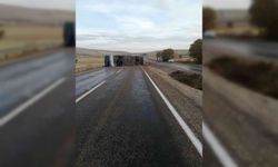 Kayseri’de yolcu otobüsü devrildi: 11 yaralı