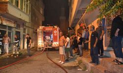 Çorlu’da gece yarısı korkutan yangın: Mahalleli sokağa döküldü