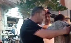 Fatih’te bir adam karısına çarpan kağıt toplayıcısı genci dövdü