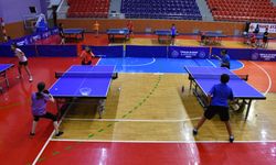 Masa tenisinin küçük sporcuları Ordu'da geleceğe hazırlanıyor