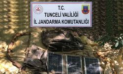 Tunceli’de terör örgütüne ait sığınaklarda çok sayıda malzeme ele geçirildi