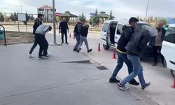 Aksaray’da otomobil hırsızları yakalandı: 5 tutuklama