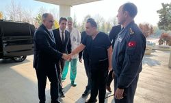 Konya Valisi Özkan’dan düşen Türk Yıldızları uçağının pilotuna ziyaret