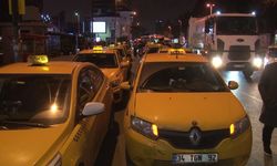İstanbul’da taksicilerden ’kötü izlenim’e tepki eylemi