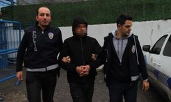 İzmir’de doktoru darbeden zanlı tutuklandı