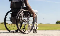 Akülü Tekerlekli Sandalye Fiyatları ve Modelleri