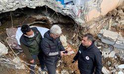15 gün boyunca enkazın altında kalan ’Asi’ kurtarıldı