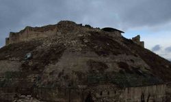 Asırlık Gaziantep kalesi yıkıldı