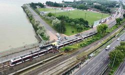 26 kişinin yaralandığı tramvay kazası havadan görüntülendi