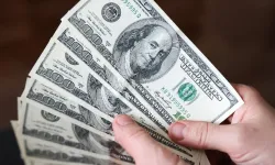Dolar 27 liranın üzerinde; avro 29 lira sınırında!