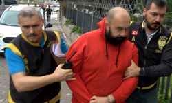 Sigara izmariti kavgasında 4 kişiyi bıçaklayan baba ve oğlu adliyede